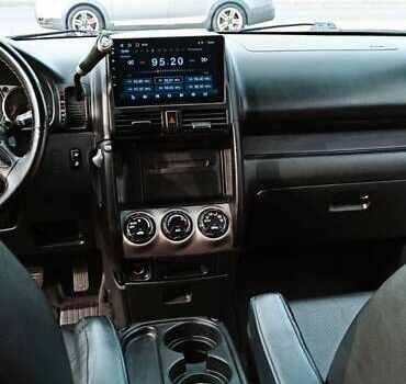 Черный Хонда СРВ, объемом двигателя 2 л и пробегом 186 тыс. км за 10000 $, фото 10 на Automoto.ua