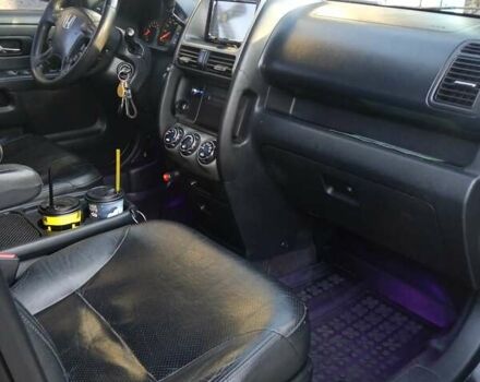 Черный Хонда СРВ, объемом двигателя 2 л и пробегом 271 тыс. км за 7400 $, фото 8 на Automoto.ua