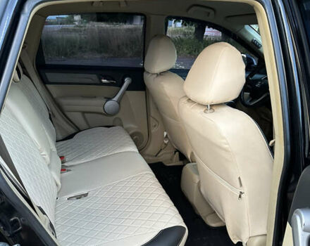 Черный Хонда СРВ, объемом двигателя 2.2 л и пробегом 256 тыс. км за 9700 $, фото 16 на Automoto.ua