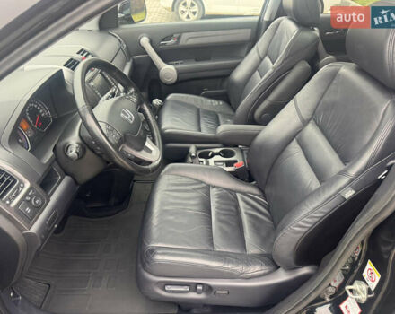 Черный Хонда СРВ, объемом двигателя 2.2 л и пробегом 185 тыс. км за 10600 $, фото 21 на Automoto.ua