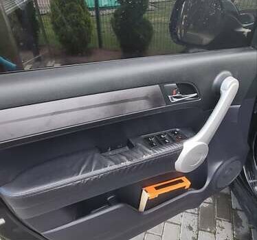 Чорний Хонда СРВ, об'ємом двигуна 2.2 л та пробігом 217 тис. км за 13200 $, фото 36 на Automoto.ua