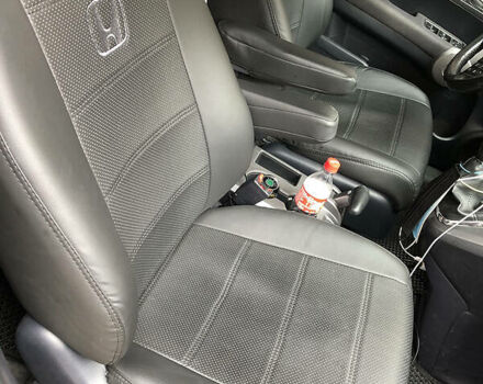 Черный Хонда СРВ, объемом двигателя 2.2 л и пробегом 297 тыс. км за 8999 $, фото 36 на Automoto.ua