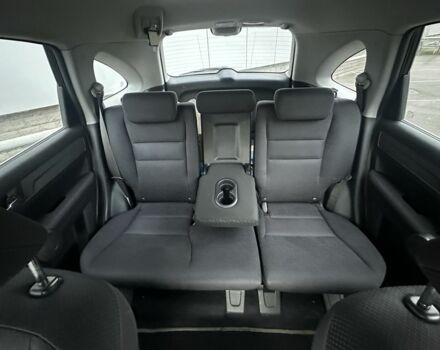 Чорний Хонда СРВ, об'ємом двигуна 2 л та пробігом 163 тис. км за 10700 $, фото 1 на Automoto.ua