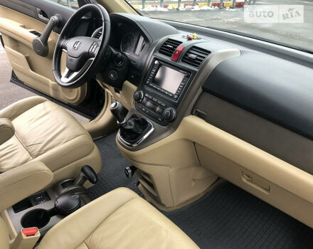 Черный Хонда СРВ, объемом двигателя 2.2 л и пробегом 344 тыс. км за 9200 $, фото 8 на Automoto.ua