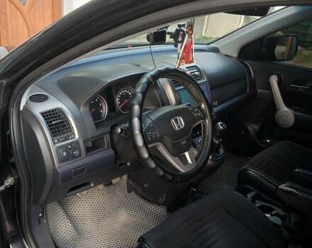 Черный Хонда СРВ, объемом двигателя 2.2 л и пробегом 258 тыс. км за 9990 $, фото 11 на Automoto.ua
