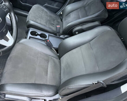 Черный Хонда СРВ, объемом двигателя 2.35 л и пробегом 124 тыс. км за 12000 $, фото 6 на Automoto.ua