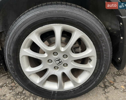 Черный Хонда СРВ, объемом двигателя 2 л и пробегом 214 тыс. км за 11300 $, фото 17 на Automoto.ua