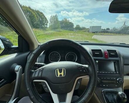 Черный Хонда СРВ, объемом двигателя 2.2 л и пробегом 268 тыс. км за 6835 $, фото 11 на Automoto.ua