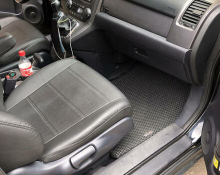 Черный Хонда СРВ, объемом двигателя 2.2 л и пробегом 297 тыс. км за 8999 $, фото 29 на Automoto.ua