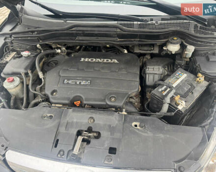 Черный Хонда СРВ, объемом двигателя 2.2 л и пробегом 185 тыс. км за 10600 $, фото 17 на Automoto.ua
