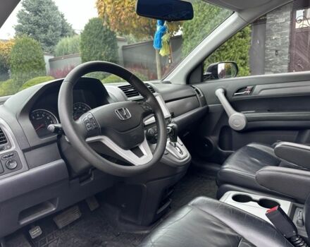 Чорний Хонда СРВ, об'ємом двигуна 2.4 л та пробігом 183 тис. км за 11999 $, фото 6 на Automoto.ua