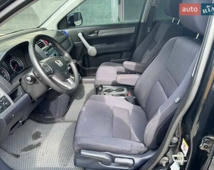 Черный Хонда СРВ, объемом двигателя 2.2 л и пробегом 330 тыс. км за 9300 $, фото 26 на Automoto.ua
