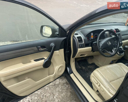 Черный Хонда СРВ, объемом двигателя 2.2 л и пробегом 288 тыс. км за 9700 $, фото 26 на Automoto.ua