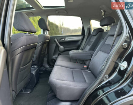 Черный Хонда СРВ, объемом двигателя 2.2 л и пробегом 165 тыс. км за 10499 $, фото 95 на Automoto.ua