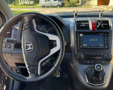 Черный Хонда СРВ, объемом двигателя 2.2 л и пробегом 287 тыс. км за 10300 $, фото 13 на Automoto.ua