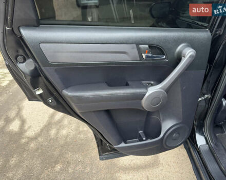 Черный Хонда СРВ, объемом двигателя 2.35 л и пробегом 240 тыс. км за 6900 $, фото 36 на Automoto.ua