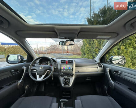 Черный Хонда СРВ, объемом двигателя 2.2 л и пробегом 165 тыс. км за 10499 $, фото 103 на Automoto.ua