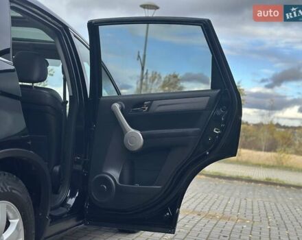 Хонда СРВ 2008 в Дрогобыче на Automoto.ua Черный Хонда СРВ, объемом двигателя 0 л и пробегом 185 тыс. км за 10750 $, фото 76 на Automoto.ua