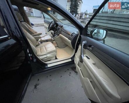 Чорний Хонда СРВ, об'ємом двигуна 2.2 л та пробігом 344 тис. км за 9300 $, фото 26 на Automoto.ua