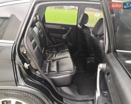 Черный Хонда СРВ, объемом двигателя 2.2 л и пробегом 245 тыс. км за 9500 $, фото 11 на Automoto.ua