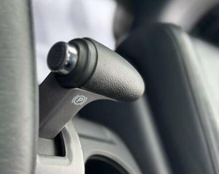 Чорний Хонда СРВ, об'ємом двигуна 2 л та пробігом 185 тис. км за 10150 $, фото 56 на Automoto.ua