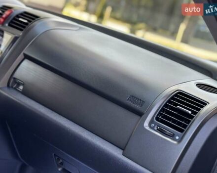 Черный Хонда СРВ, объемом двигателя 2 л и пробегом 178 тыс. км за 10999 $, фото 58 на Automoto.ua