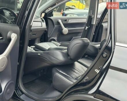 Чорний Хонда СРВ, об'ємом двигуна 2 л та пробігом 185 тис. км за 10150 $, фото 71 на Automoto.ua