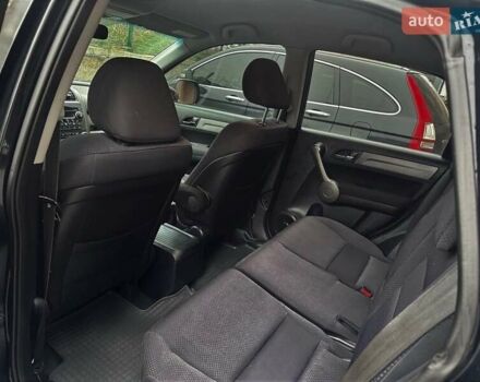 Чорний Хонда СРВ, об'ємом двигуна 2.4 л та пробігом 164 тис. км за 10900 $, фото 8 на Automoto.ua