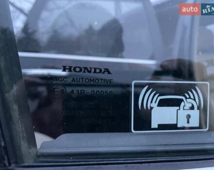 Чорний Хонда СРВ, об'ємом двигуна 2.2 л та пробігом 344 тис. км за 9300 $, фото 16 на Automoto.ua