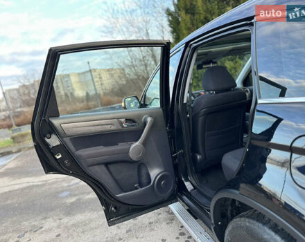 Черный Хонда СРВ, объемом двигателя 2.2 л и пробегом 165 тыс. км за 10499 $, фото 93 на Automoto.ua