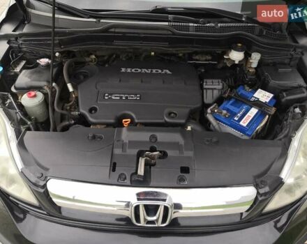 Черный Хонда СРВ, объемом двигателя 2.2 л и пробегом 245 тыс. км за 9500 $, фото 19 на Automoto.ua