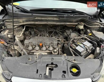 Черный Хонда СРВ, объемом двигателя 2 л и пробегом 202 тыс. км за 12500 $, фото 17 на Automoto.ua
