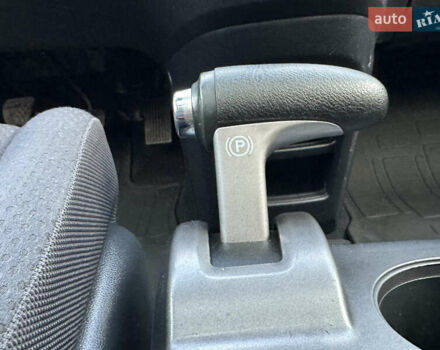 Черный Хонда СРВ, объемом двигателя 2.2 л и пробегом 165 тыс. км за 10499 $, фото 102 на Automoto.ua