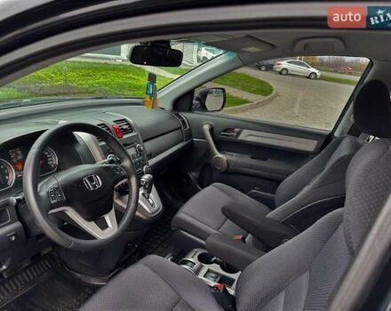 Черный Хонда СРВ, объемом двигателя 2.4 л и пробегом 164 тыс. км за 10999 $, фото 5 на Automoto.ua