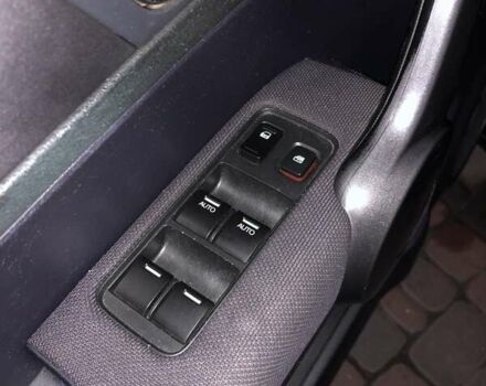 Чорний Хонда СРВ, об'ємом двигуна 2 л та пробігом 255 тис. км за 9999 $, фото 5 на Automoto.ua