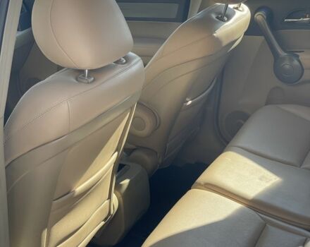 Черный Хонда СРВ, объемом двигателя 2.4 л и пробегом 270 тыс. км за 12000 $, фото 7 на Automoto.ua