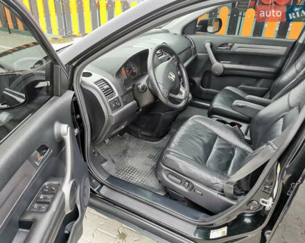 Черный Хонда СРВ, объемом двигателя 2.4 л и пробегом 223 тыс. км за 10800 $, фото 12 на Automoto.ua