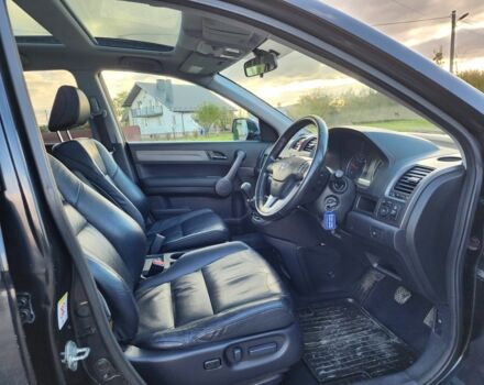 Черный Хонда СРВ, объемом двигателя 2.2 л и пробегом 157 тыс. км за 4072 $, фото 14 на Automoto.ua