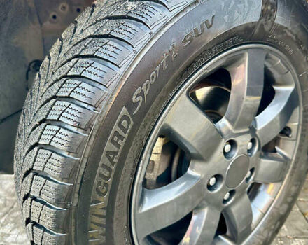 Черный Хонда СРВ, объемом двигателя 2.4 л и пробегом 203 тыс. км за 10400 $, фото 4 на Automoto.ua