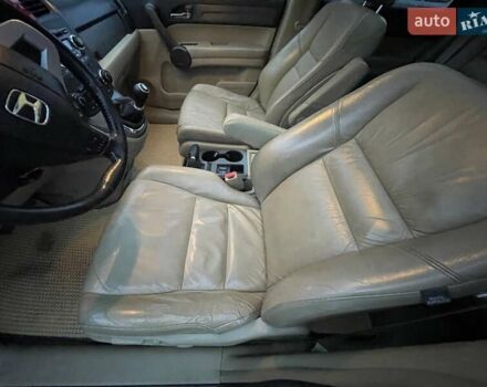 Чорний Хонда СРВ, об'ємом двигуна 2.2 л та пробігом 344 тис. км за 9300 $, фото 21 на Automoto.ua