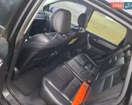 Чорний Хонда СРВ, об'ємом двигуна 2.4 л та пробігом 253 тис. км за 11800 $, фото 6 на Automoto.ua