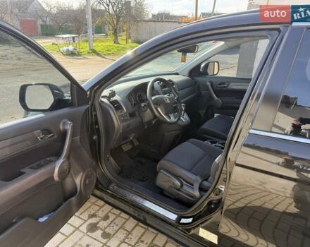 Черный Хонда СРВ, объемом двигателя 2.35 л и пробегом 258 тыс. км за 13500 $, фото 5 на Automoto.ua