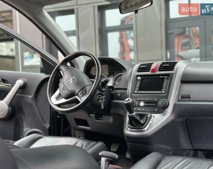 Чорний Хонда СРВ, об'ємом двигуна 2 л та пробігом 185 тис. км за 10150 $, фото 66 на Automoto.ua