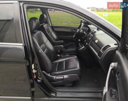 Черный Хонда СРВ, объемом двигателя 2.2 л и пробегом 245 тыс. км за 9500 $, фото 10 на Automoto.ua