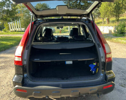 Черный Хонда СРВ, объемом двигателя 2.2 л и пробегом 287 тыс. км за 10300 $, фото 6 на Automoto.ua