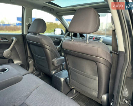 Черный Хонда СРВ, объемом двигателя 2.2 л и пробегом 165 тыс. км за 10499 $, фото 87 на Automoto.ua