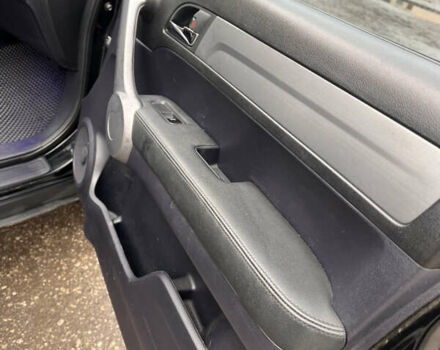 Черный Хонда СРВ, объемом двигателя 2.35 л и пробегом 230 тыс. км за 10400 $, фото 15 на Automoto.ua