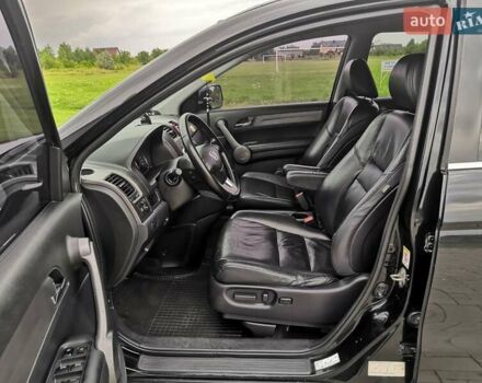 Черный Хонда СРВ, объемом двигателя 2.2 л и пробегом 245 тыс. км за 9500 $, фото 8 на Automoto.ua