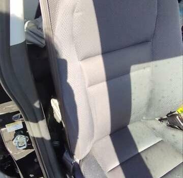 Черный Хонда СРВ, объемом двигателя 2.4 л и пробегом 240 тыс. км за 9500 $, фото 13 на Automoto.ua