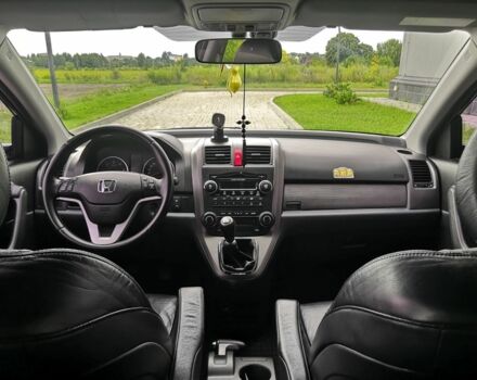 Чорний Хонда СРВ, об'ємом двигуна 2.2 л та пробігом 247 тис. км за 9400 $, фото 5 на Automoto.ua